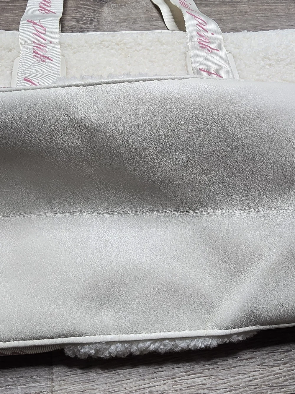 Cozy PINK Victoria's Secret sherpa tote bag in beautiful cream/ivory.